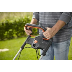 Elektrische Grasmaaier PowerMaxu2122 1400/34 - Gardena 8 Elektrische Grasmaaier PowerMaxu2122 1400/34 - Gardena -Biezen Winkel elektrische grasmaaier powermax 1400 34 gardena 4